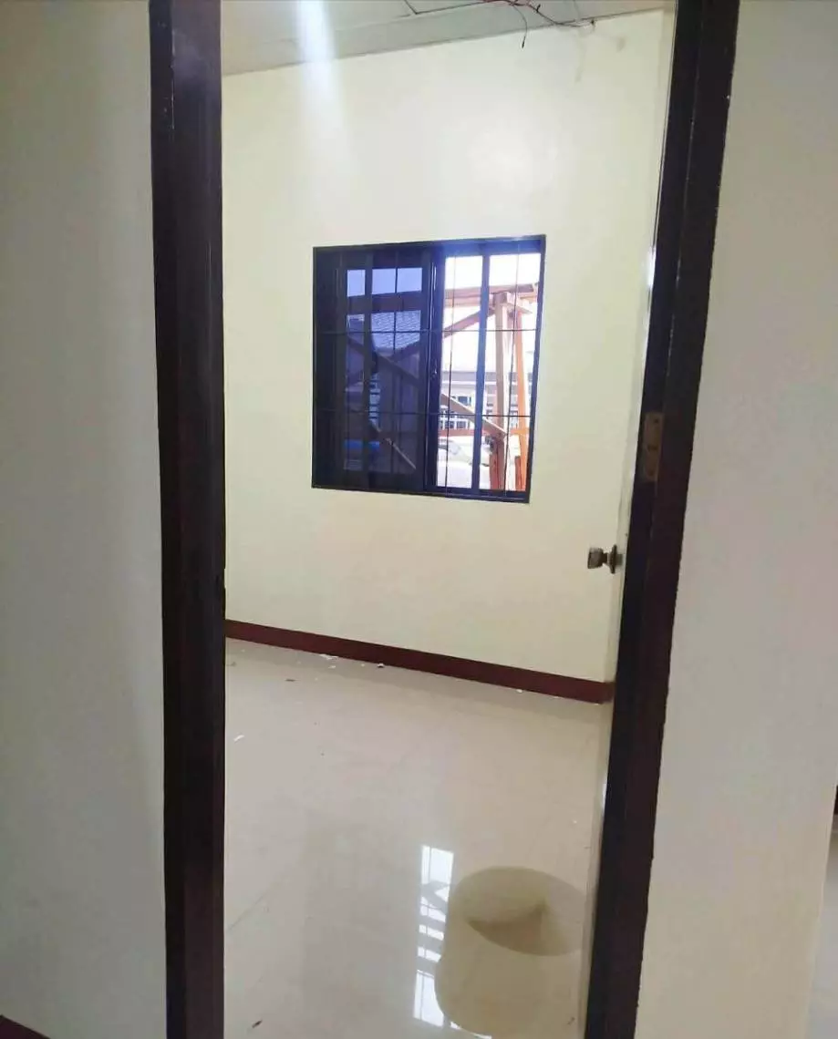 182 sqm House and Lot for Sale in VSM 2 in Brgy. San Isidro, General Santos City. SOCSARGEN Philippines - photo 5