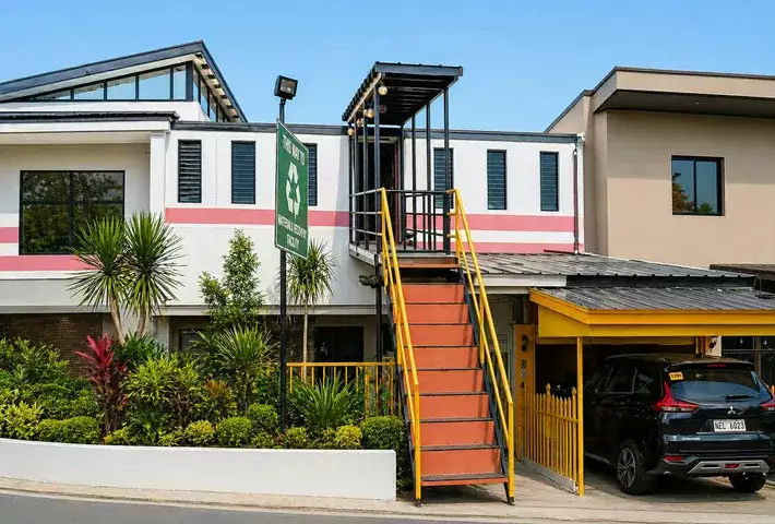 Building for Sale in Tagaytay City — Commercial Investment