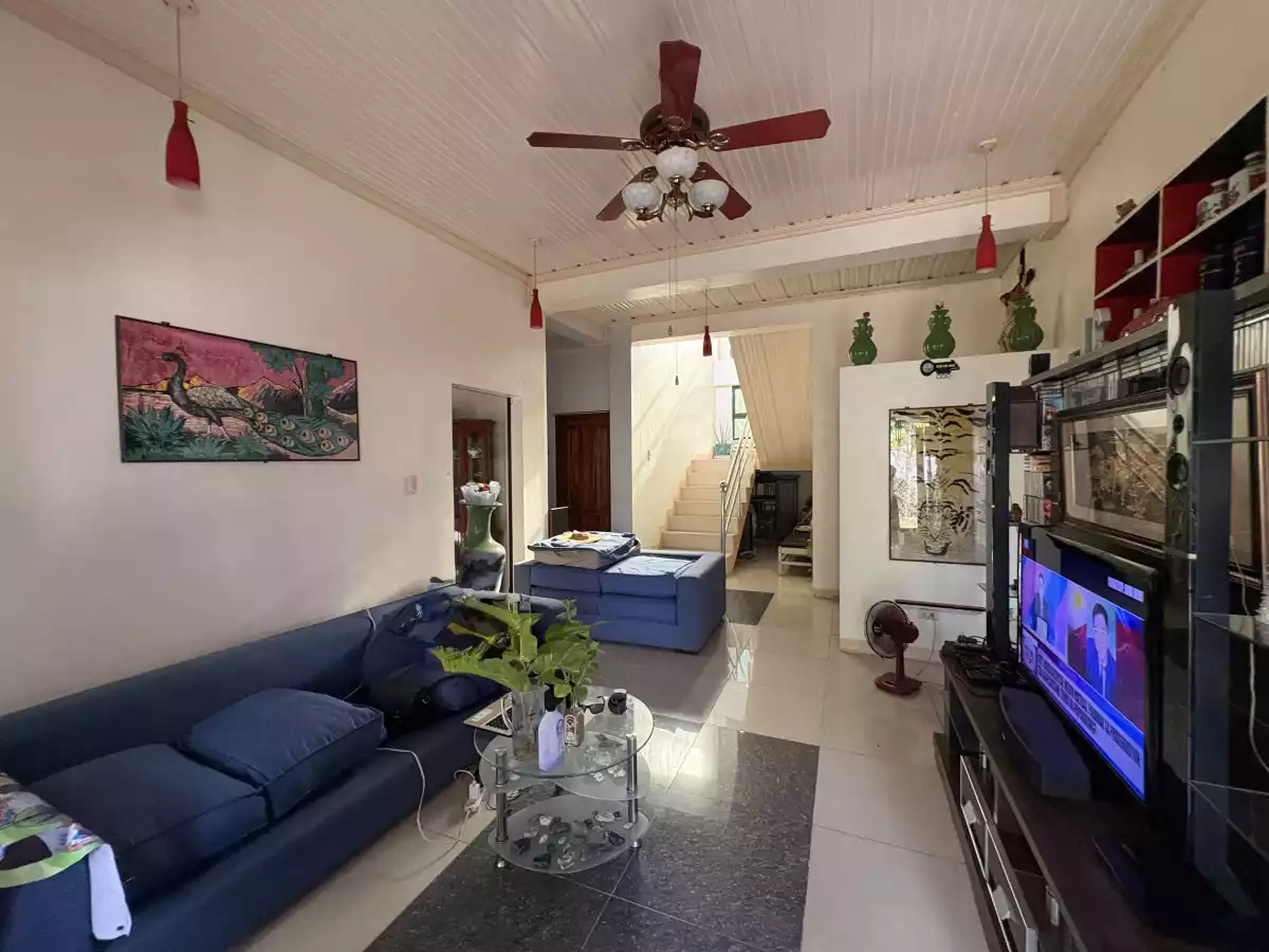 Rush Sale: 600sqm House 4Bedrooms 3Toilet and Baths in Bacanaya Village Catalunan Pequeno — House and Lot in Catalunan Pequeño, Davao City, Davao del Sur — Photo 2