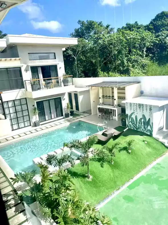Open photo 23 of 23 — 6BR House and Lot for Sale Near One Tolentino East Residence, Tagaytay City — Pool