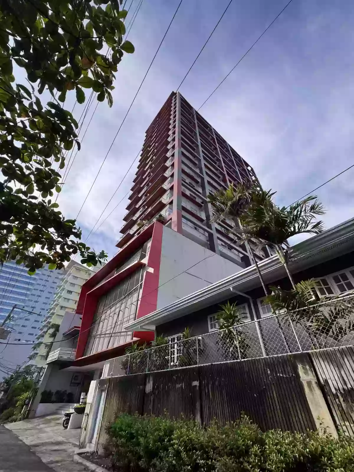 Open photo 14 of 14 — RFO 1-BEDROOM WITH BALCONY FOR ASSUME IN PRIMEWORLD POINTE LAHUG !!!