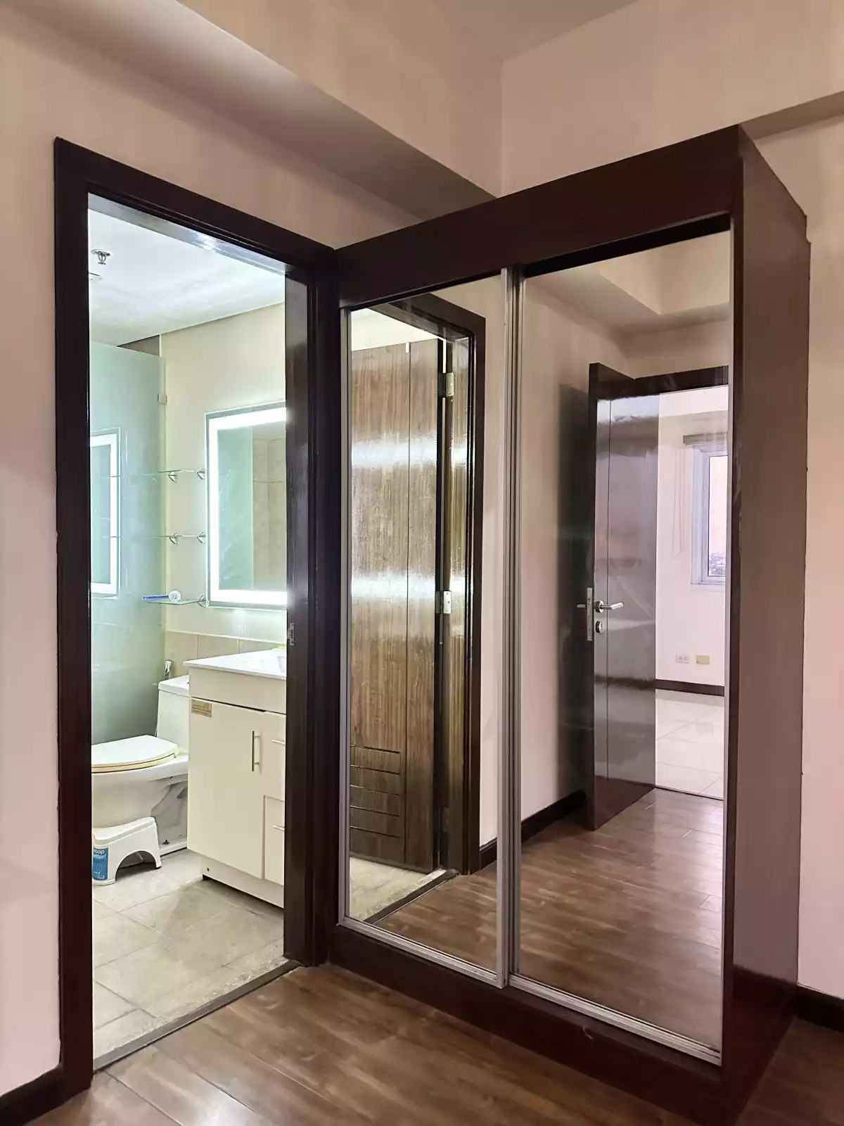 Open photo 14 of 52 — For Sale: 1BR Condo in Wack-wack Greenhills, Mandaluyong City — 55.17 sqm