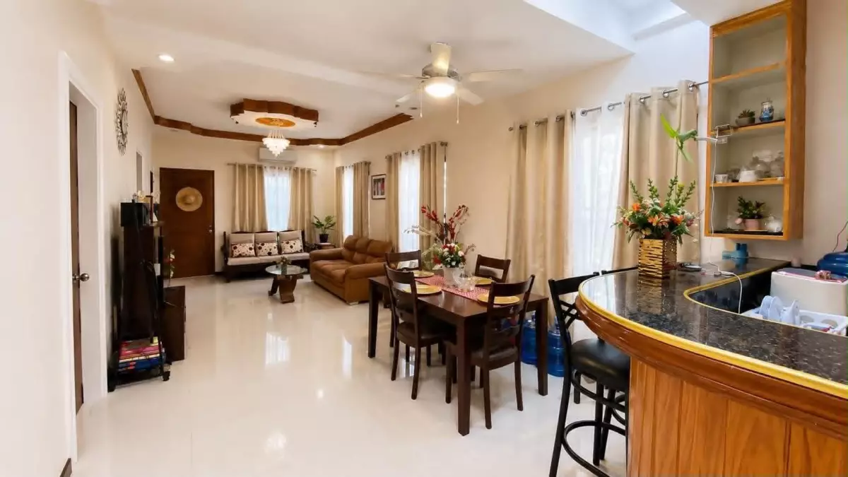 For Sale: 337 sqm House and Lot in Motong, Dumaguete City — House and Lot in Dumaguete City, Negros Oriental, 6200 — Photo 2
