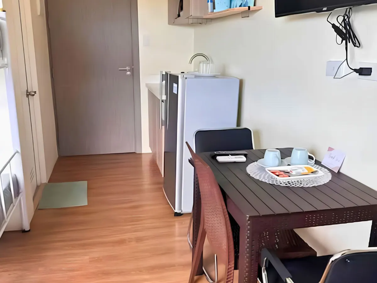 For Sale: Studio Condo with Balcony in Canduman, Mandaue City — Northwoods Place Condominium — Studio in Canduman, Mandaue City, Cebu — Photo 4