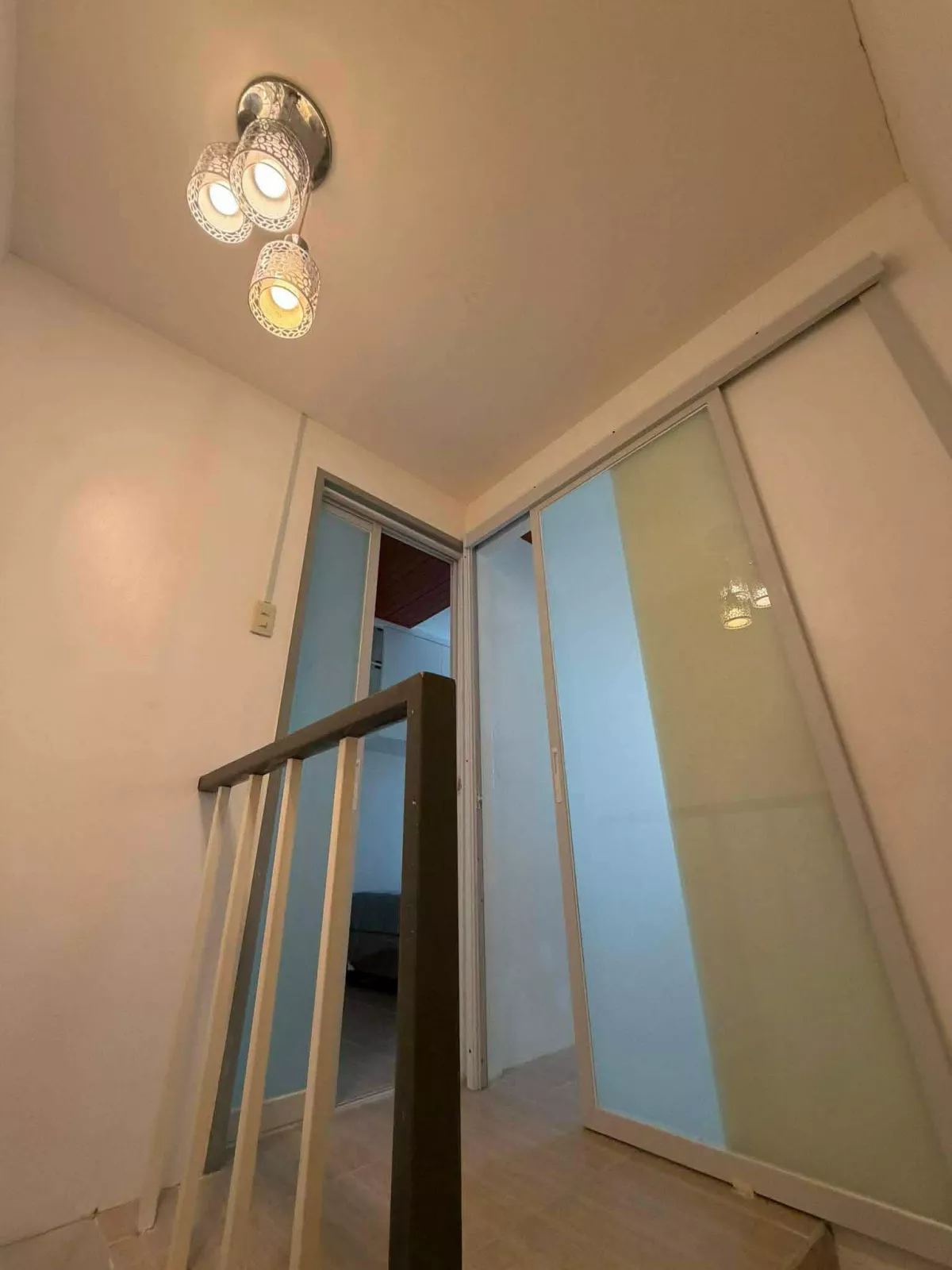 Open photo 11 of 22 — Rush Sale: 2BR Townhouse in San Isidro, General Santos City  66 sqm