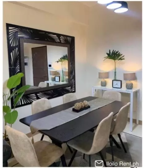 Lafayette Park Square-1Bedroom Unit w/Balcony - photo 2