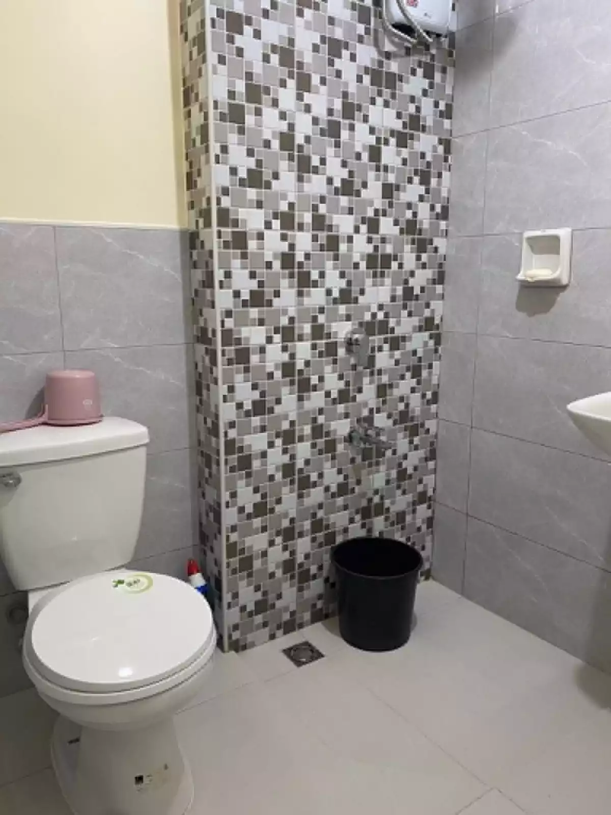 For Sale: Vivaldi Residences Studio in Magsaysay, Davao City — Fully Furnished — Studio in Poblacion District, Magsaysay, Davao City — Photo 5