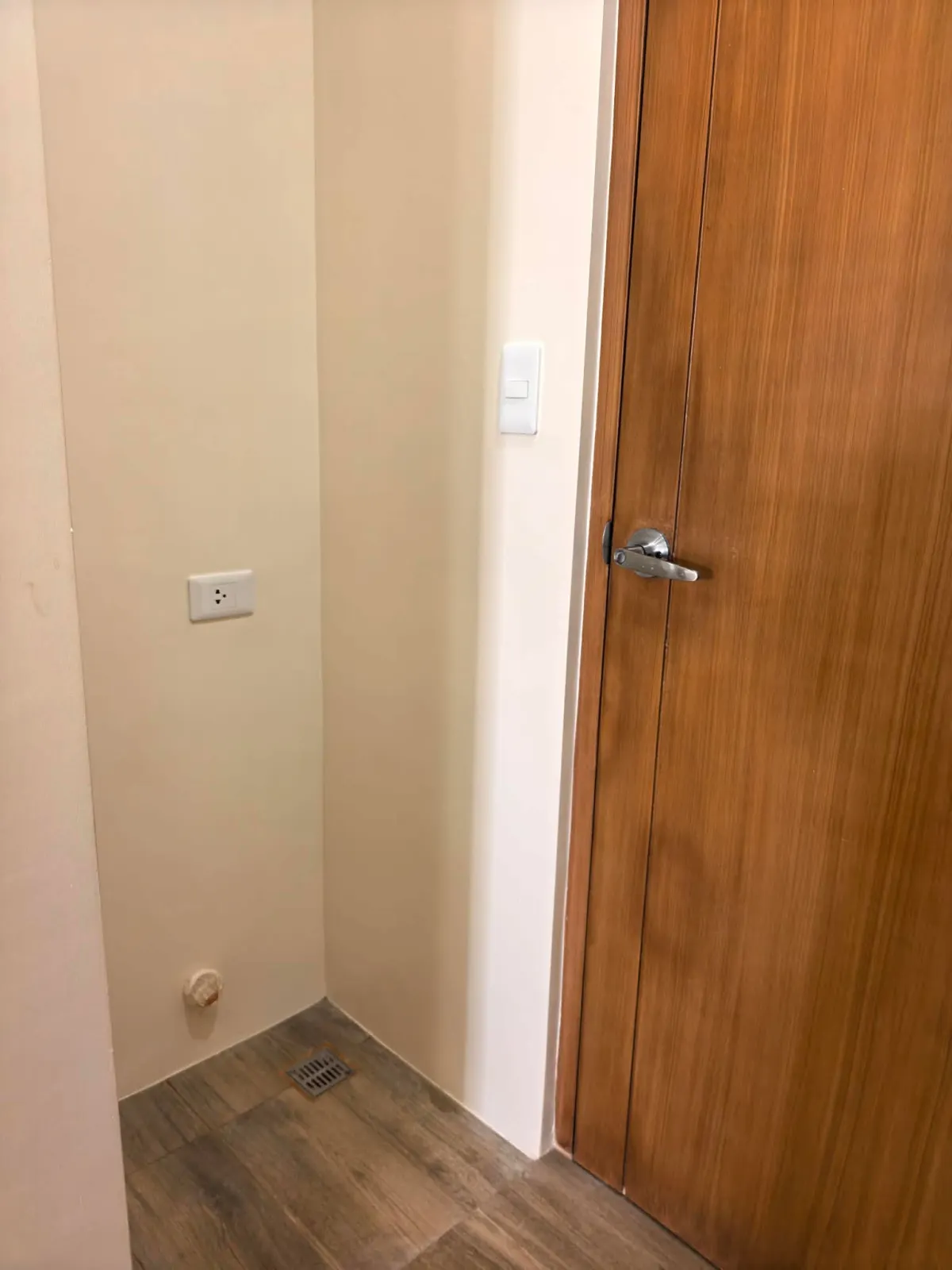 Open photo 12 of 17 — FOR ASSUME- COSTA MIRA 1-BEDROOM TOWER 2