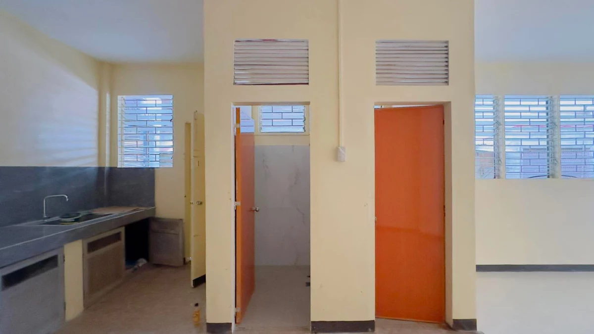COMMERCIAL SPACE FOR RENT IN RIZAL AVENUE EXTENSION, PUERTO PRINCESA CITY — Space in Bagong Pag-Asa (Pob.), Puerto Princesa City, Palawan — Photo 6