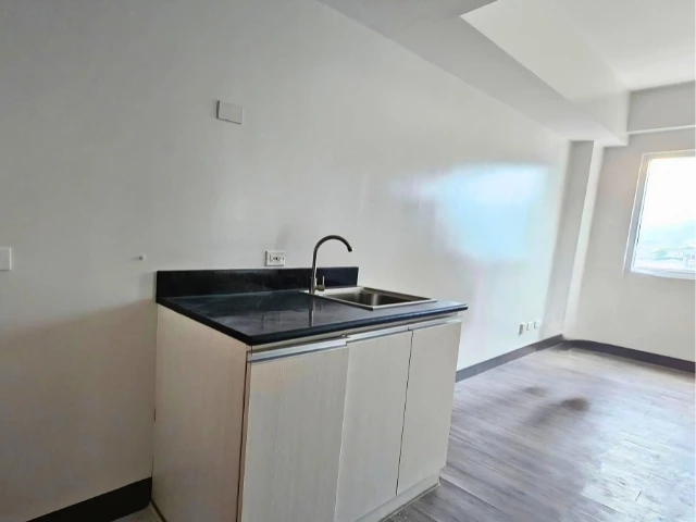 For Sale: Studio Condo in Guadalupe, Cebu City — Studio in Cebu City, Cebu, 6000 — Photo 4