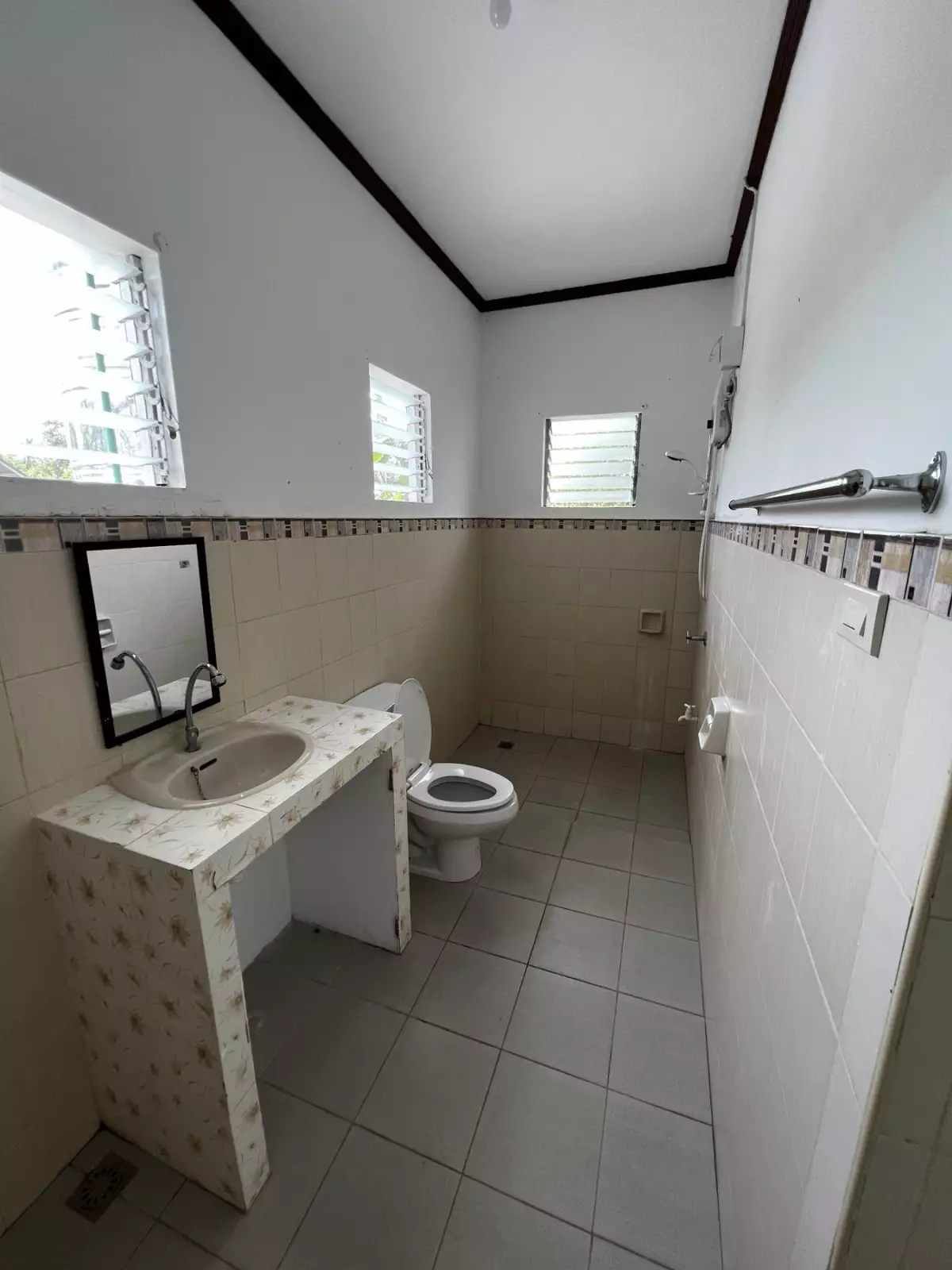 For Sale: 3BR House and Lot in Calayugan, Valencia — 693 sqm lot — House and Lot in Valencia, Negros Oriental, 6215 — Photo 4