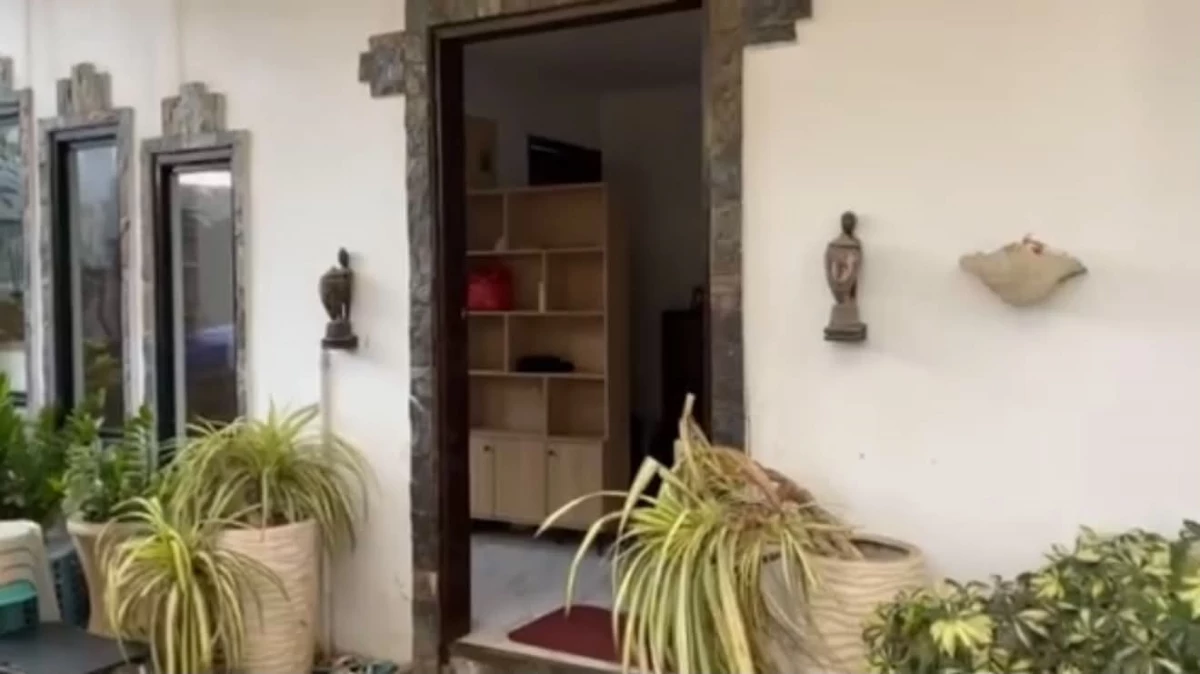 Open photo 17 of 18 — For Sale: 5BR House and Lot Near Cebu — Swimming Pool, Semi Furnished