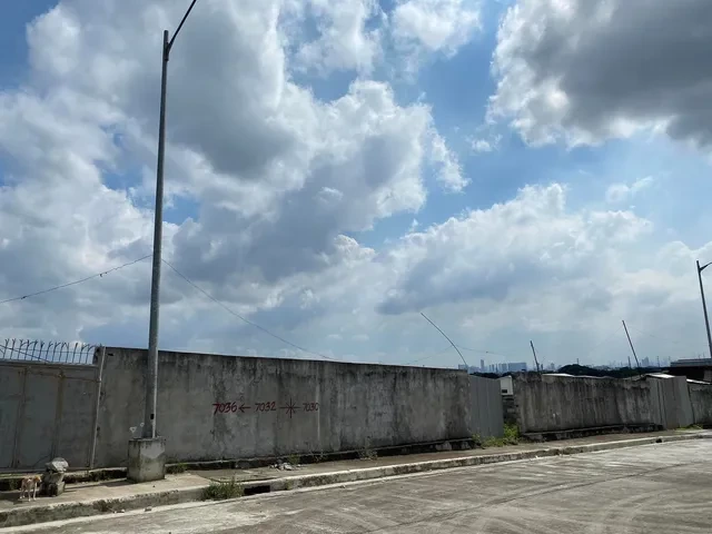 Open photo 15 of 15 — For Sale: Commercial Lot in Barangay 166, Caloocan City — 685 sqm