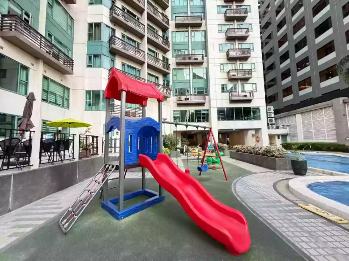 Open photo 14 of 14 — Stylish 1-Bedroom Loft Condominium For Sale in McKinley Park Residences BGC