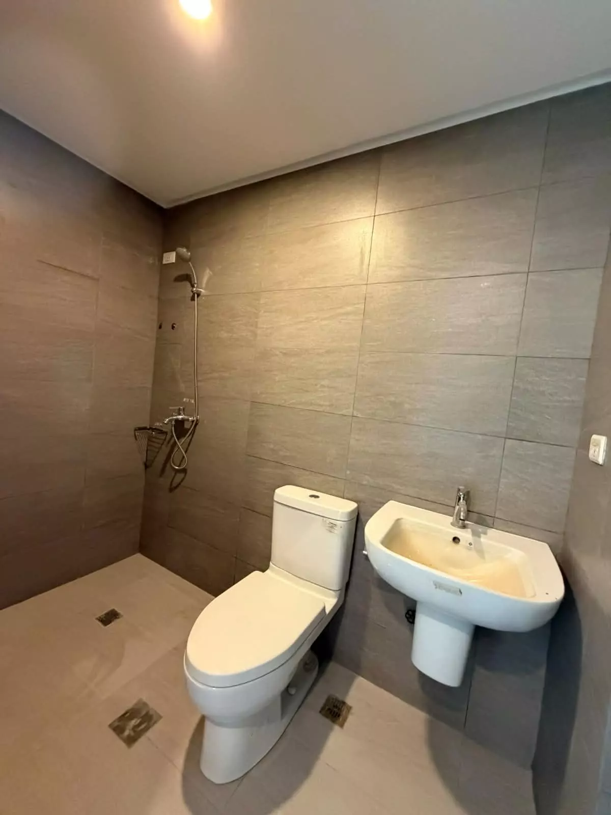 FOR ASSUME STUDIO UNIT FINISH — Studio in Talomo River, Davao City, Davao del Sur — Photo 5