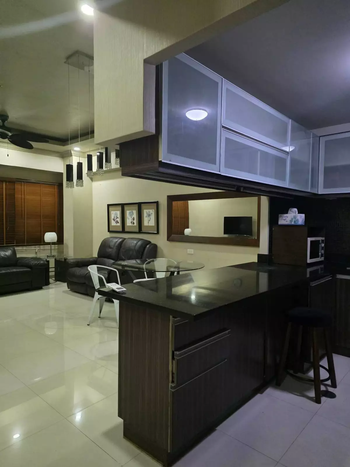 2 BEDROOM AVAILABLE FOR RENT IN CEBU