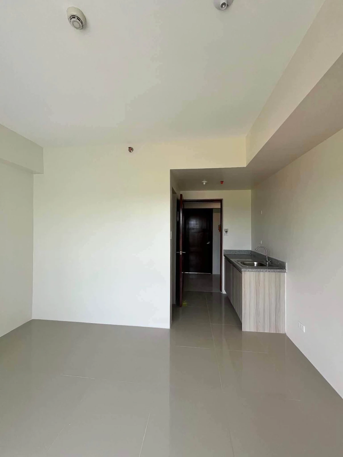 For Assume_ Studio Unit (Tower 2 – 15th Floor, Unit 44)