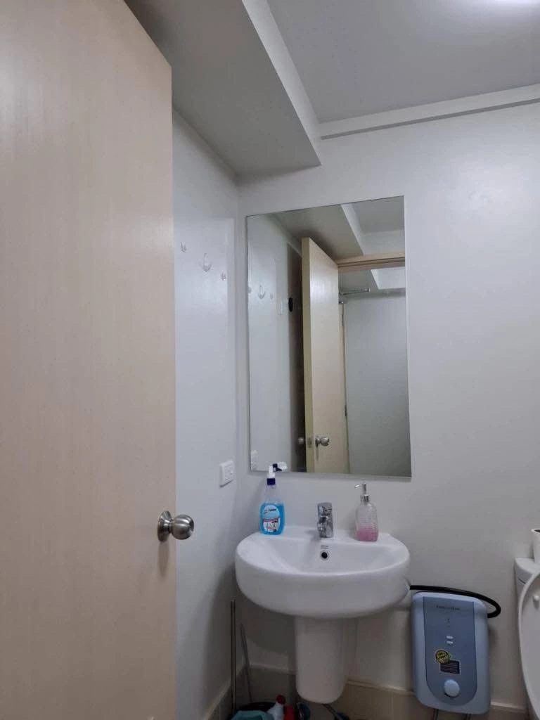 For Sale: Fully Furnished Studio with 1BR Layout – Solinea Tower 3, Cebu Business Park — Studio in Mabolo, Cebu City, Cebu — Photo 4