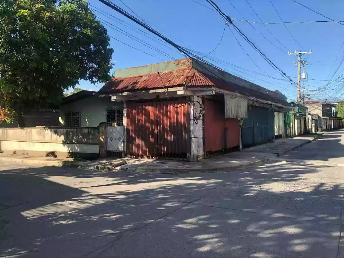 For Sale: 2BR House and Lot in Queens Row, Bacoor, Cavite — 222 sqm — House and Lot in Molino I, Bacoor, Cavite — Photo 4