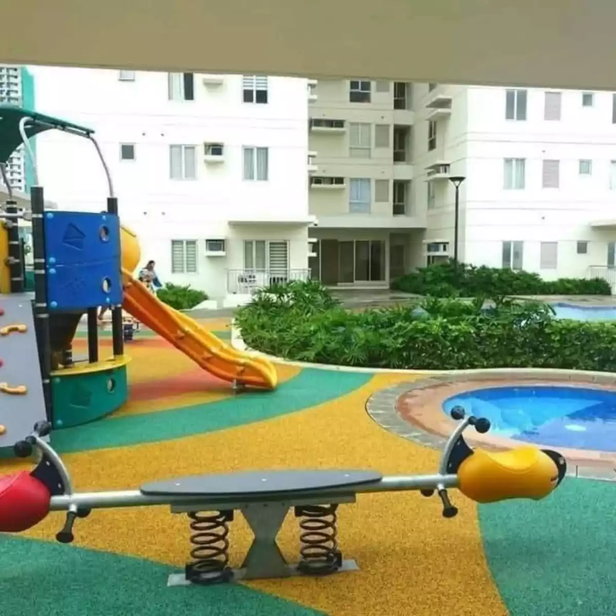 Open photo 13 of 14 — RUSH SALE – Prime 1 Bedroom Condo in Cebu IT Park, Cebu City