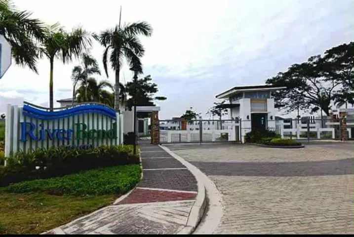 For Sale: Residential Lot in Malitlit, Santa Rosa, Laguna 220 sqm — Residential Lot in Santa Rosa, Laguna, 4026 — Photo 2