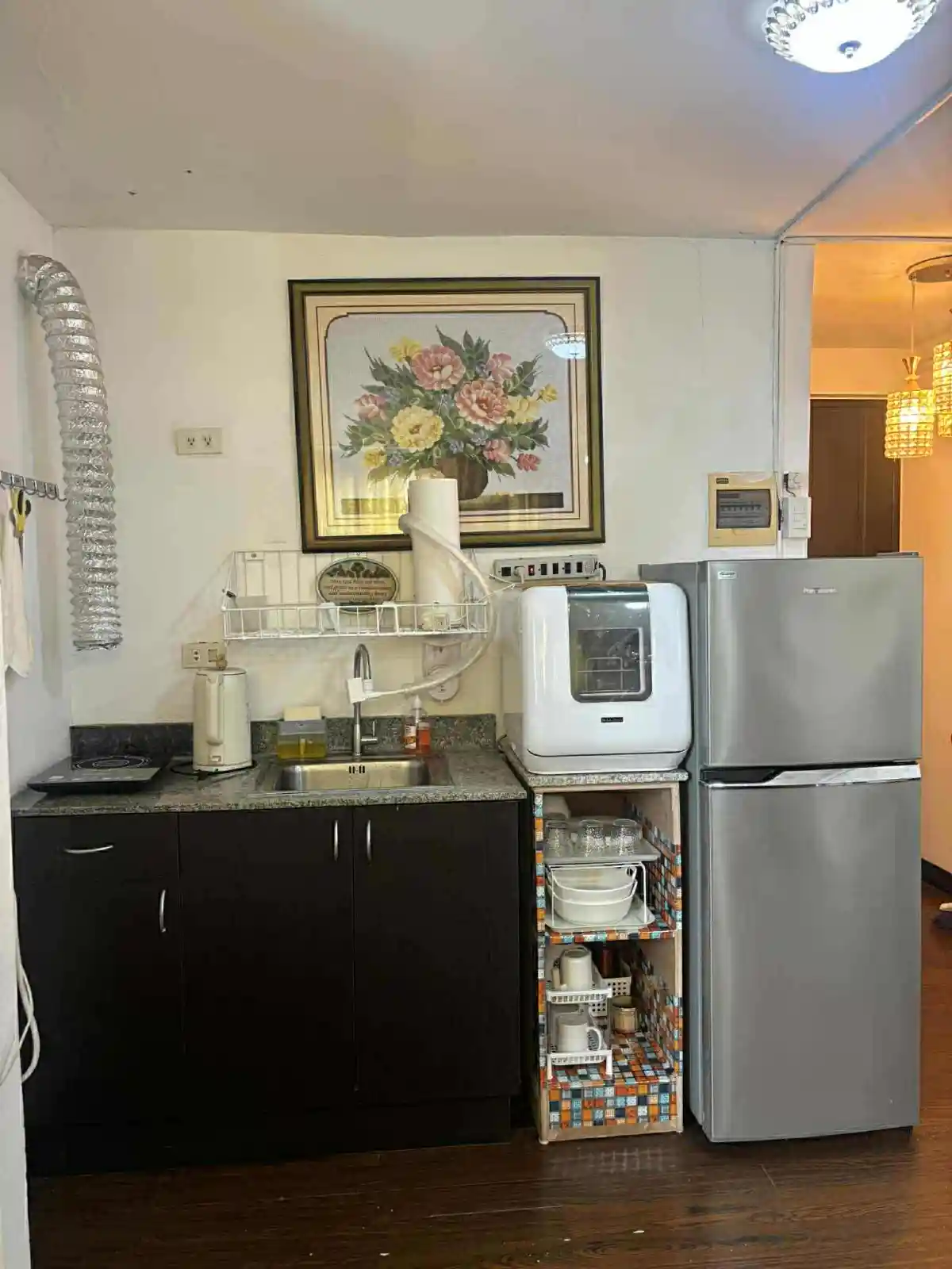 For Rent: Solano Hills Studio Unit in Sucat, Muntinlupa City — Move-in Ready — Studio in West Service Road, Sucat, Muntinlupa City — Photo 6