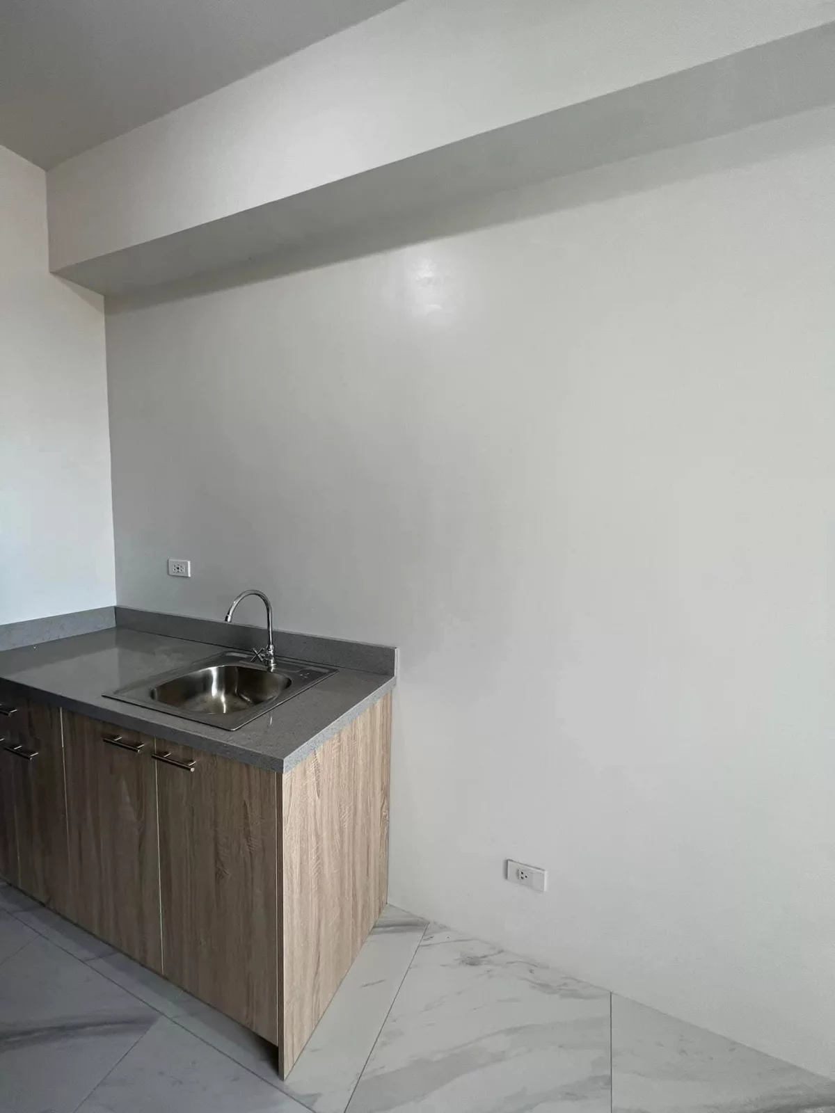 **Your Cebu City condo could be your next home or investment! PUYO DAYON!** — Studio in Guadalupe, Cebu City, Cebu — Photo 4