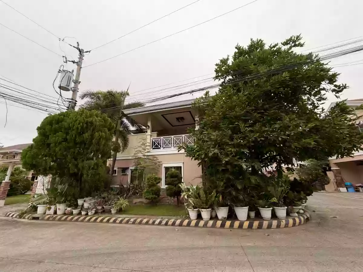 House and Lot for Sale in Cansojong, Talisay City — 3 Car Garage — House and Lot in Talisay City, Cebu, 6045 — Photo 3