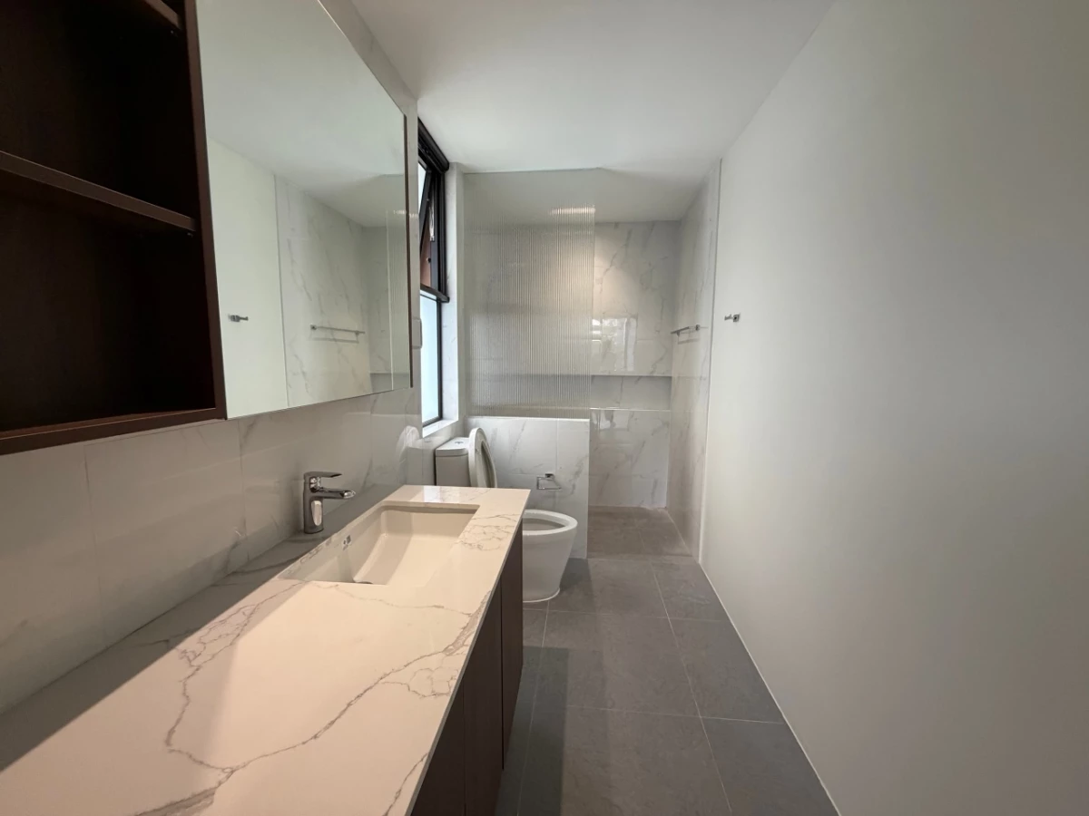 Open photo 27 of 28 — 5 BR House and lot for Sale at Mckinley Hill Village,Taguig  with 545sqm