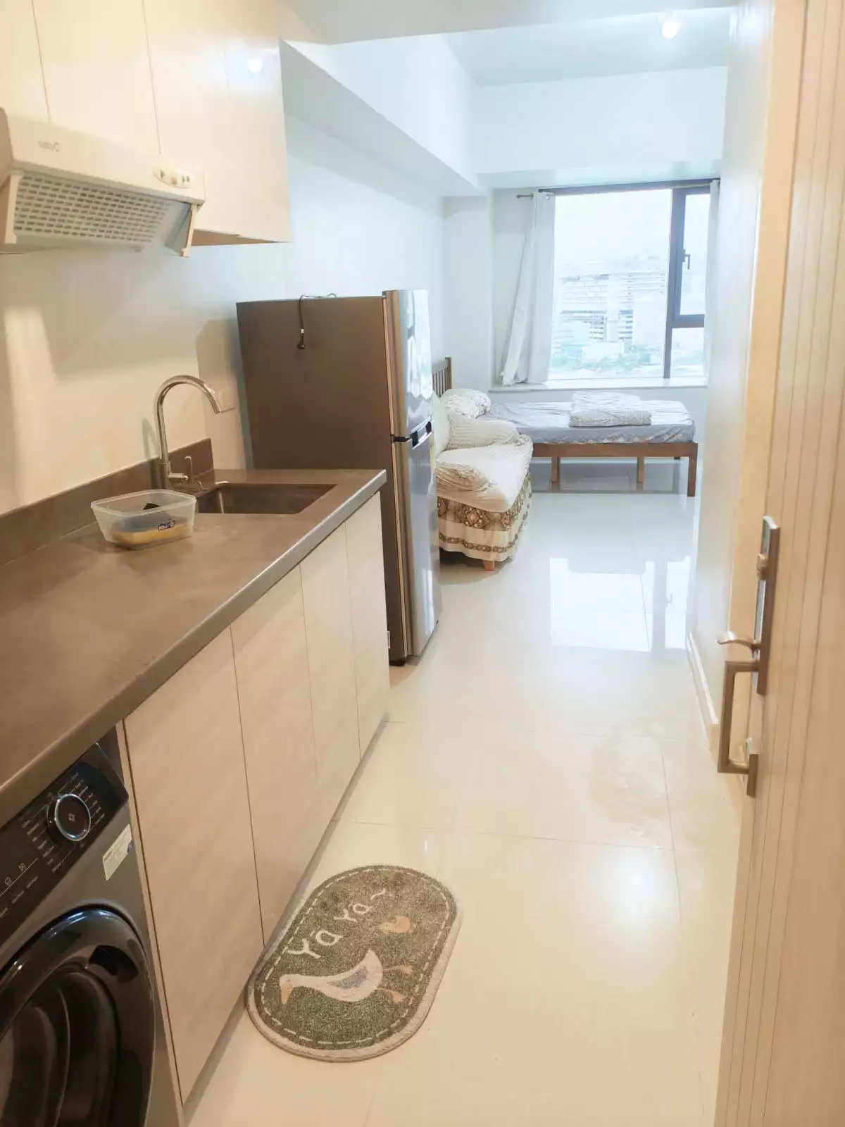 For Sale: Studio Unit at Mandani Bay — Studio in Centro, Mandaue City, Cebu — Photo 3