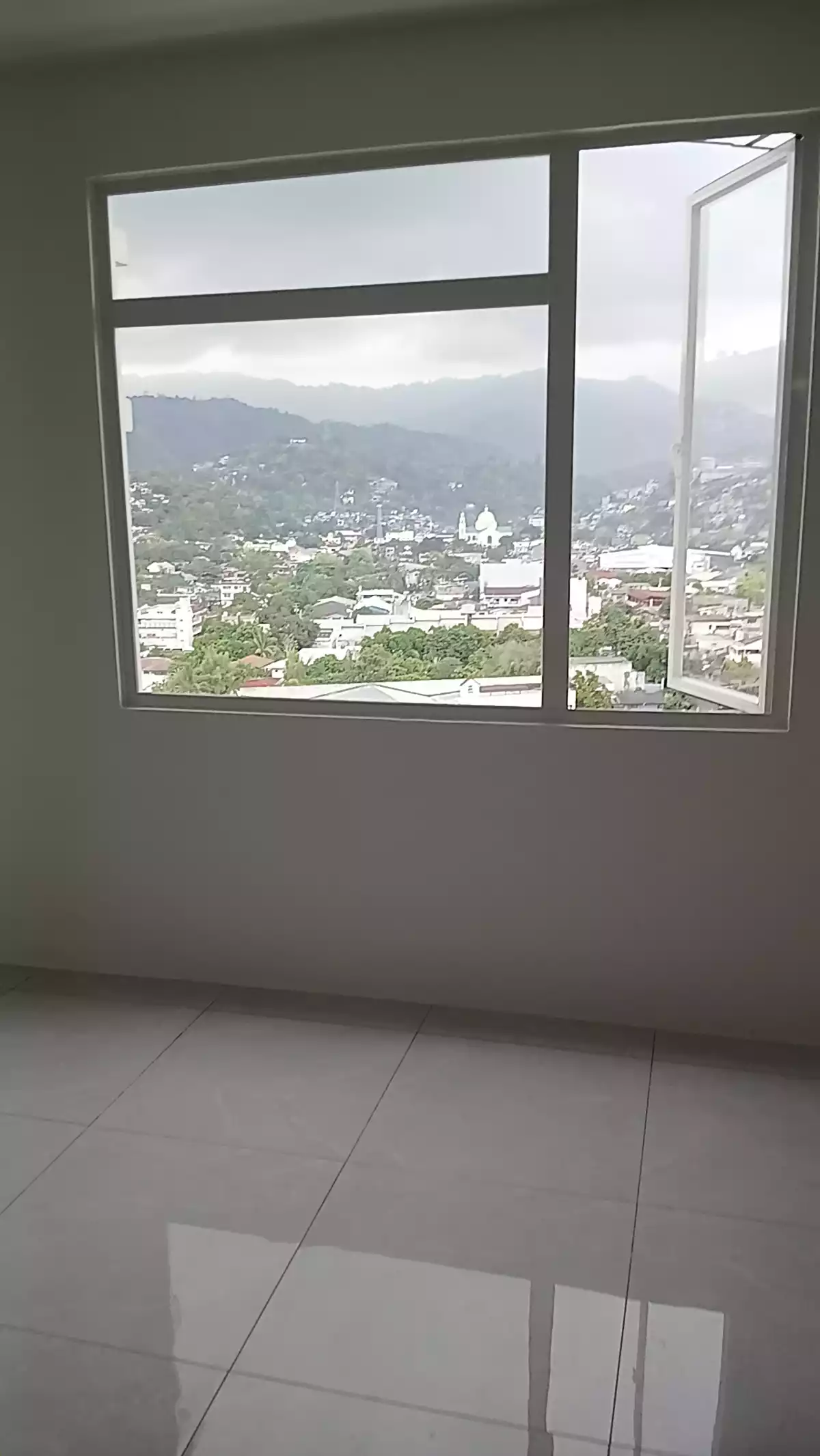 For Assume Studio unit in Tower 3 Casa Mira Tower Guadalupe — Studio in Cebu City, Cebu, 6000 — Photo 2