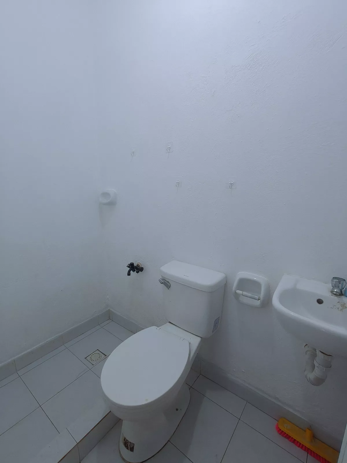 For Rent: Townhouse in Maslog, Danao City — 15,000 PHP — Townhouse in Danao City, Cebu, 6004 — Photo 6