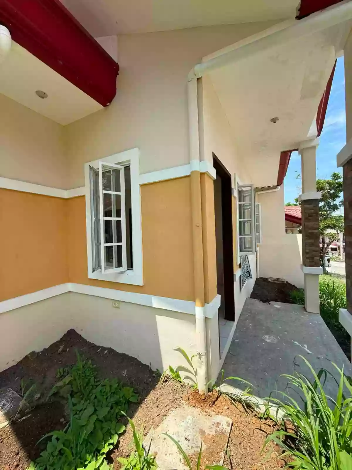 For Sale: House and Lot Near Davao Airport Observation Deck, Davao City — Fully Fenced — House and Lot in Davao City, Davao del Sur, 8000 — Photo 2