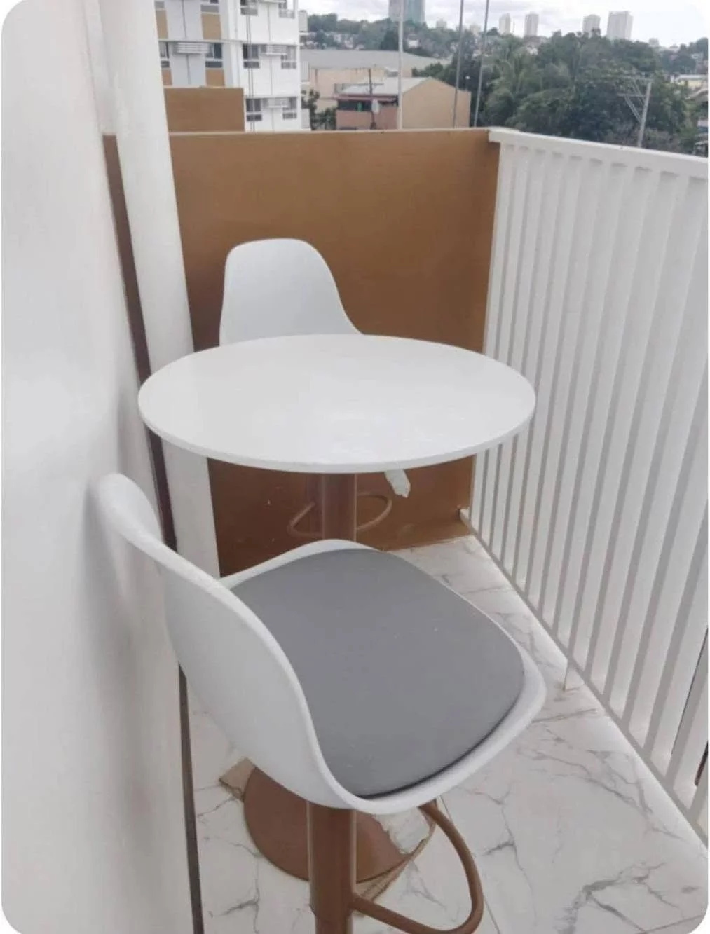 For Rent: Studio Condo with Balcony in Guadalupe, Cebu City — Casa Mira Guadalupe — Studio in Guadalupe, Cebu City, Cebu — Photo 6
