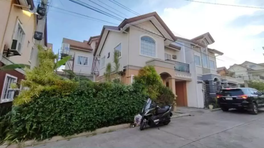 Premium East-Facing Home for Sale in Monte Carlo, Minglanilla, Cebu - photo 2