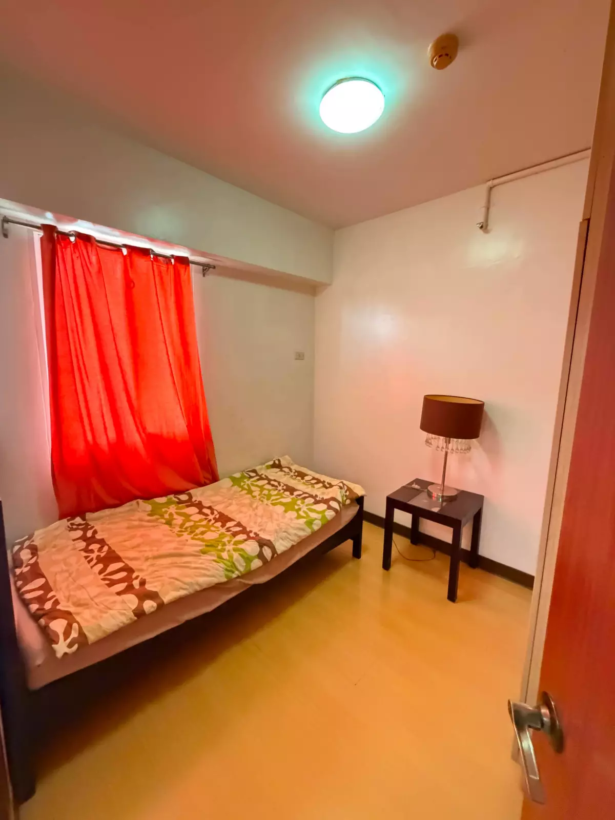 Open photo 13 of 16 — WOODCREST 2 BEDROOMS WITH PARKING FOR SALE