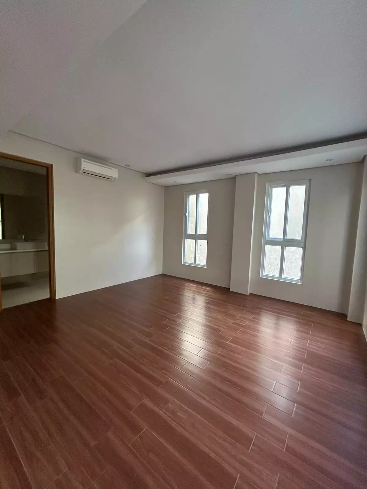 Open photo 20 of 42 — House and lot for Rent/Sale
