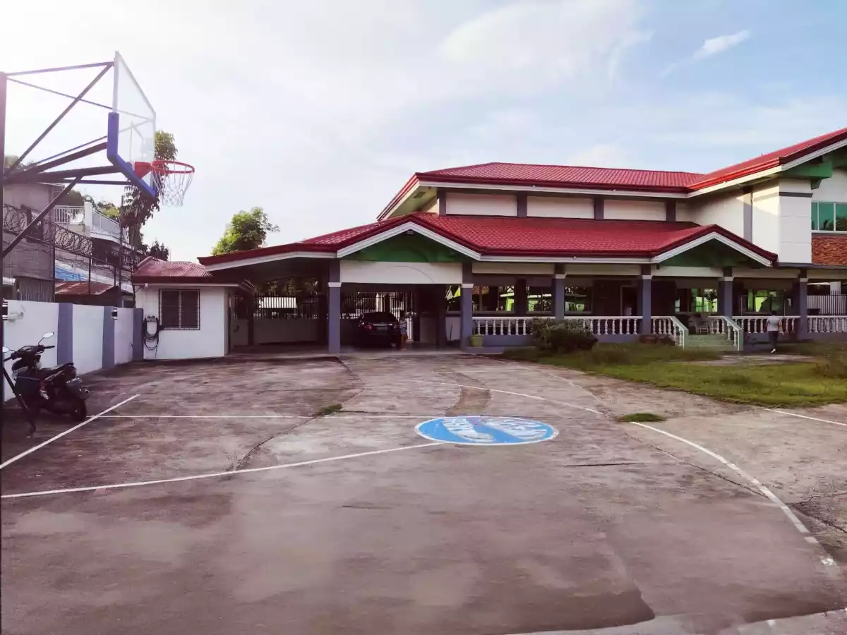 For Sale: 4BR House and Lot in Poblacion VI, Tanjay — 1969 sqm — House and Lot in Tanjay, Negros Oriental, 6204 — Photo 7