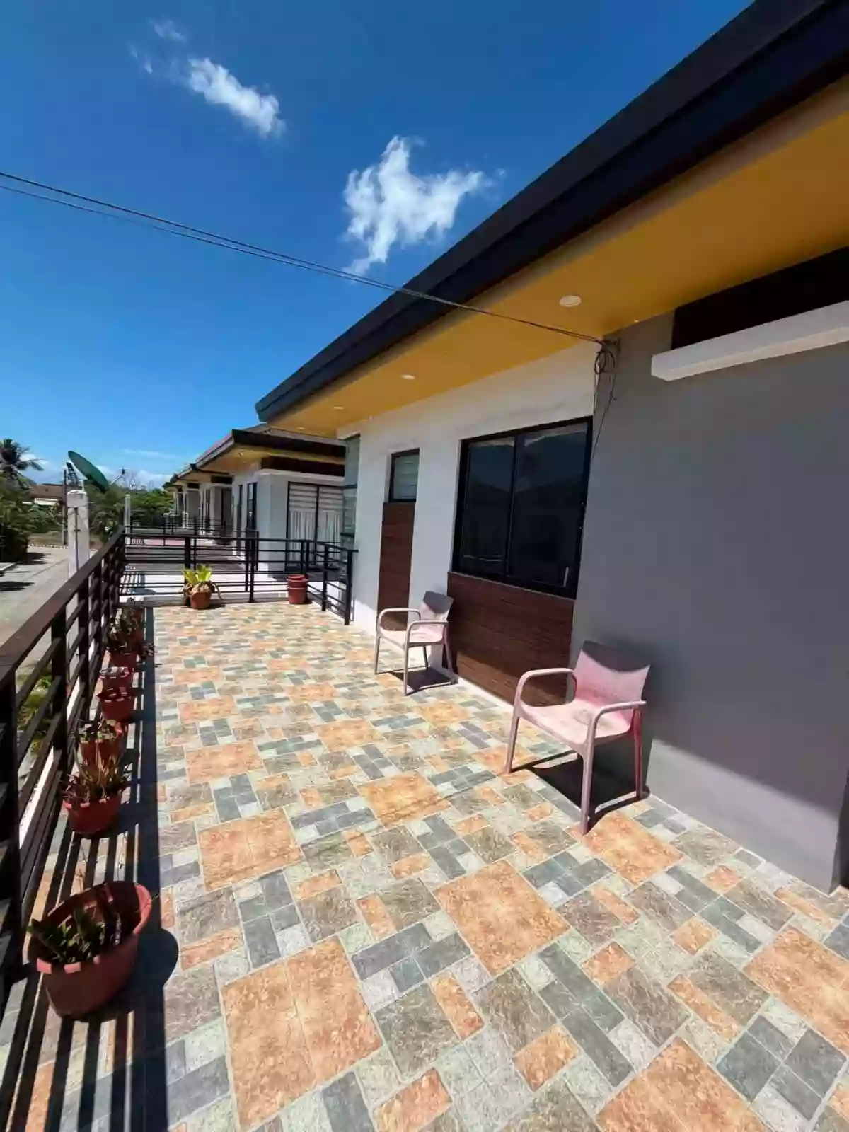 MINGLANILLA HOUSE FOR SALE - VIZKAYA SUBDIVISION — House and Lot in Minglanilla, Cebu, 6046 — Photo 6