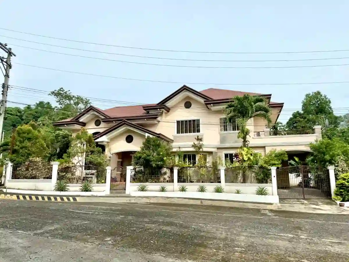 HOUSE AND LOT FOR SALE in an EXCLUSIVE SUBDIVISION in DAVAO CITY! — House and Lot in Davao City, Davao del Sur, 8000 — Photo 6