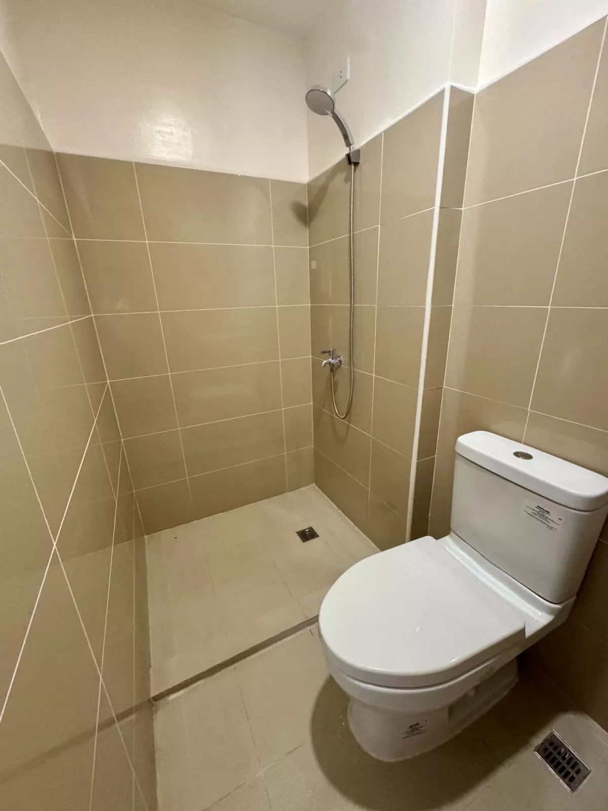 For Assume: 1BR Condo in Costa Mira Beachtown Mactan in Subabasbas, Lapu-lapu City — 40.5 sqm — 1 Bedroom in Subabasbas, Lapu-lapu City, Cebu — Photo 7