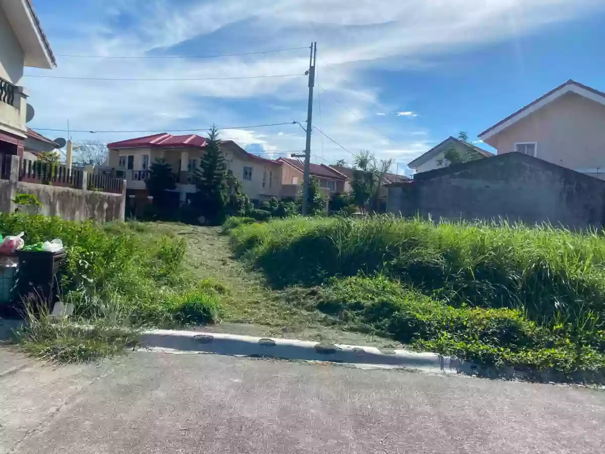 198 sqm corner lot at Prominenza Subdivision, Baliuag, Bulacan — Residential Lot in Prominenza Subdivision, Pagala, Baliuag — Photo 4