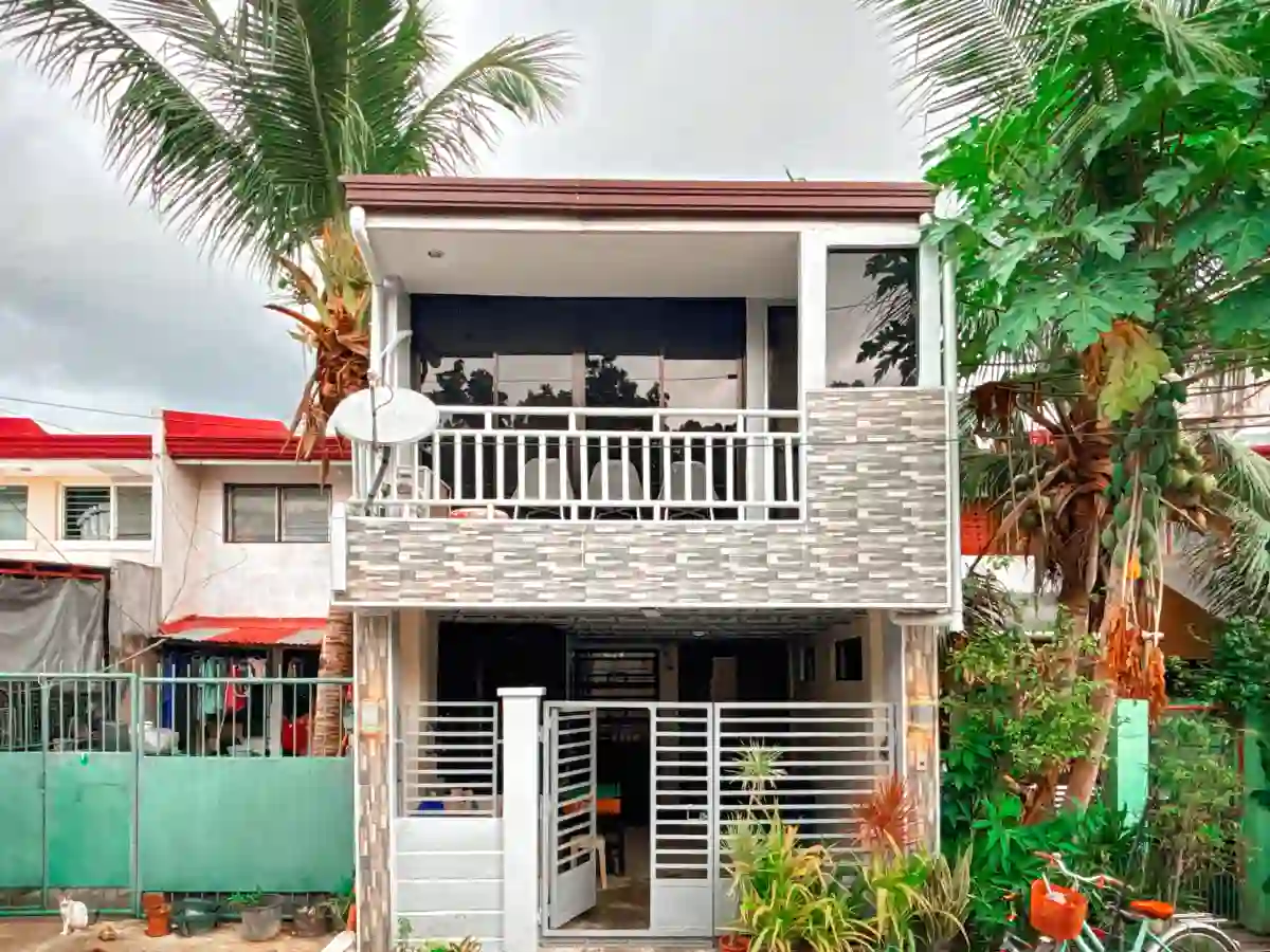 For Sale: 3BR Townhouse in Pakigne, Minglanilla — 70 sqm