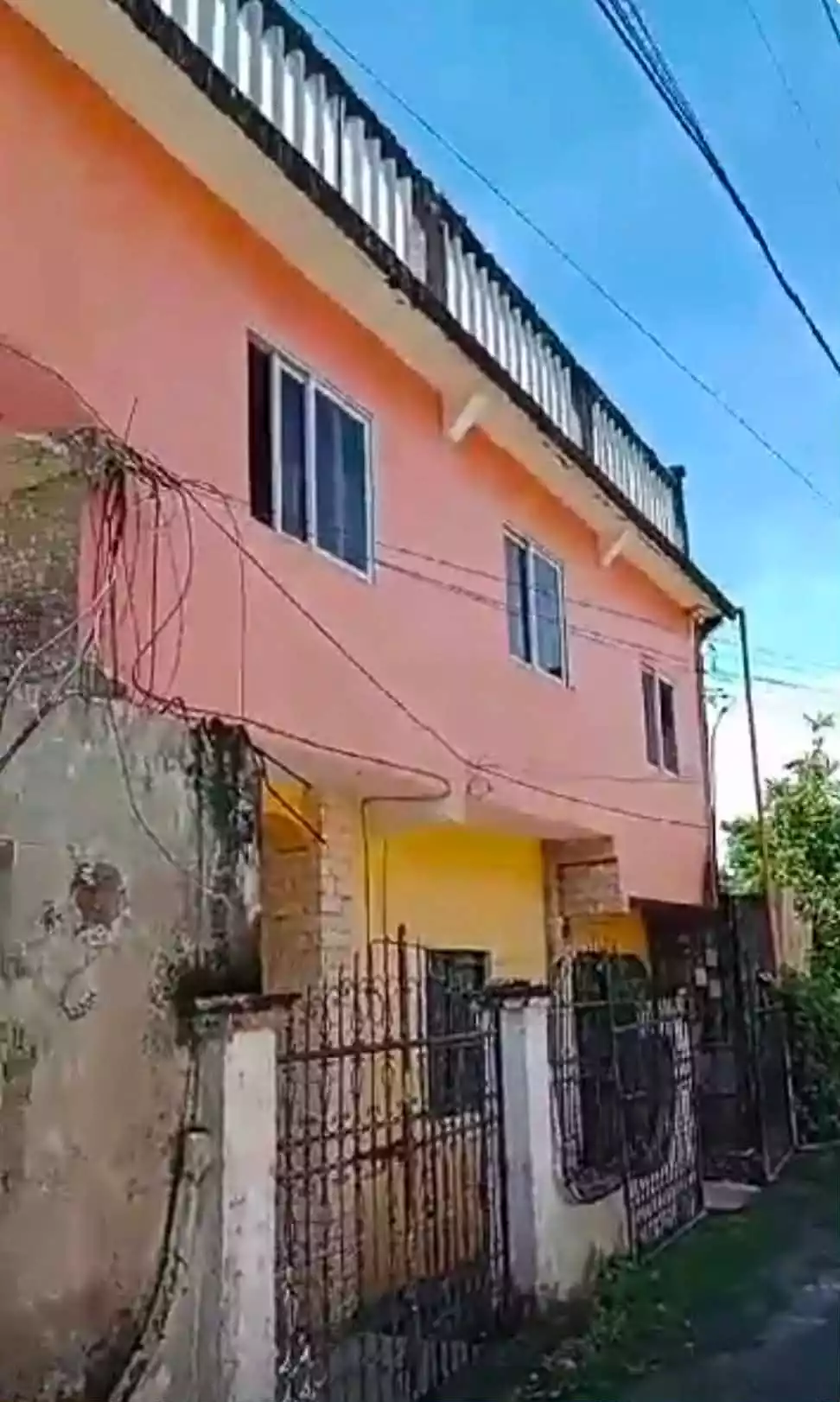 Rush Sale: income generating apartment