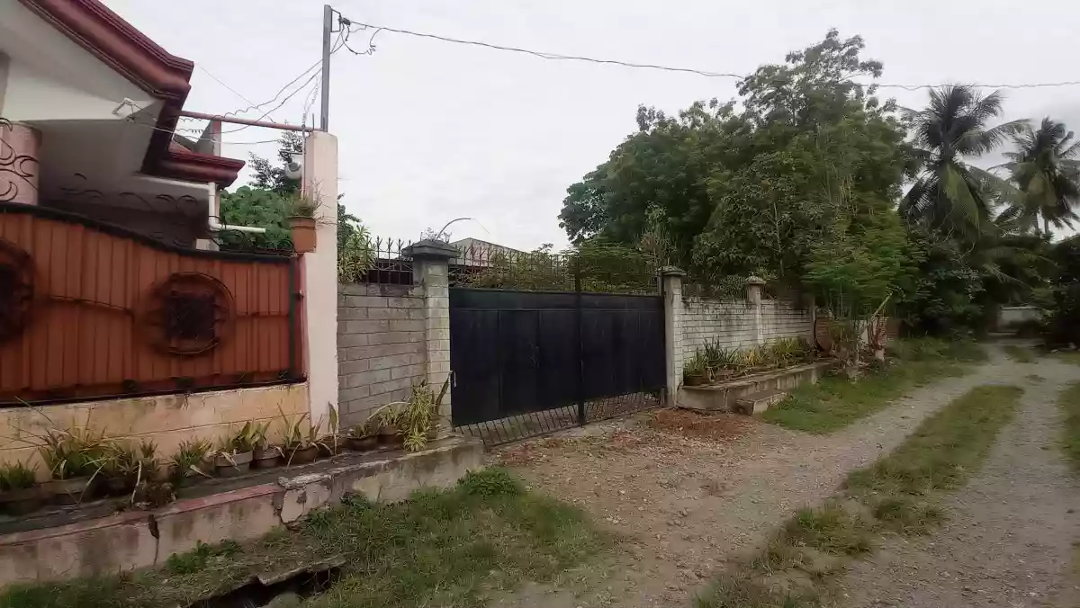 For Sale: 4BR House and Lot in City Heights, Gen. Santos City — 407 sqm — House and Lot in City Heights, Gen. Santos City, South Cotabato — Photo 4