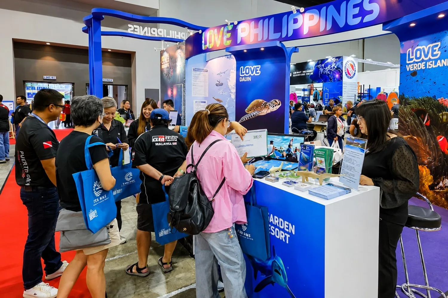 Philippine Dive Destinations Generate Over 113 Million Pesos in Sales Leads at Malaysian Expo