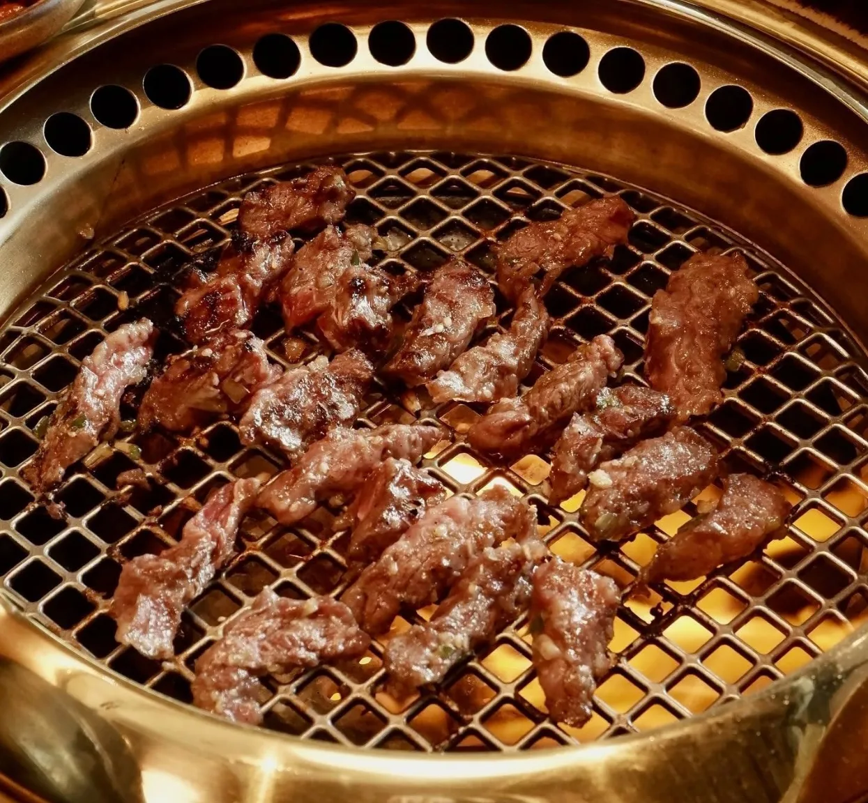Sarivon Brings Authentic Korean BBQ Tradition to Bonifacio High Street