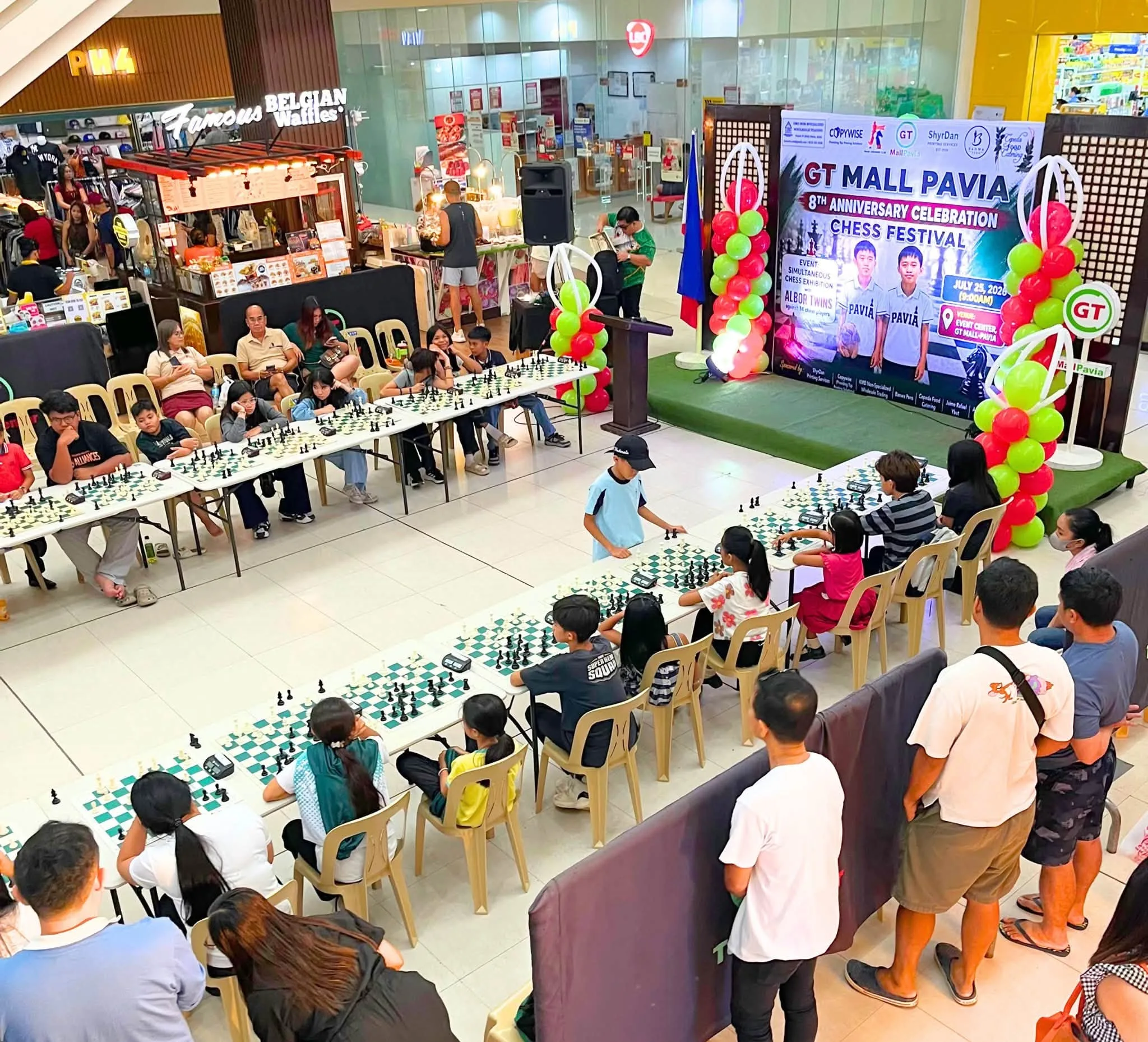 Albor Twins Lead a Day of Mind Sports and Giant Chess at GT Mall Pavia