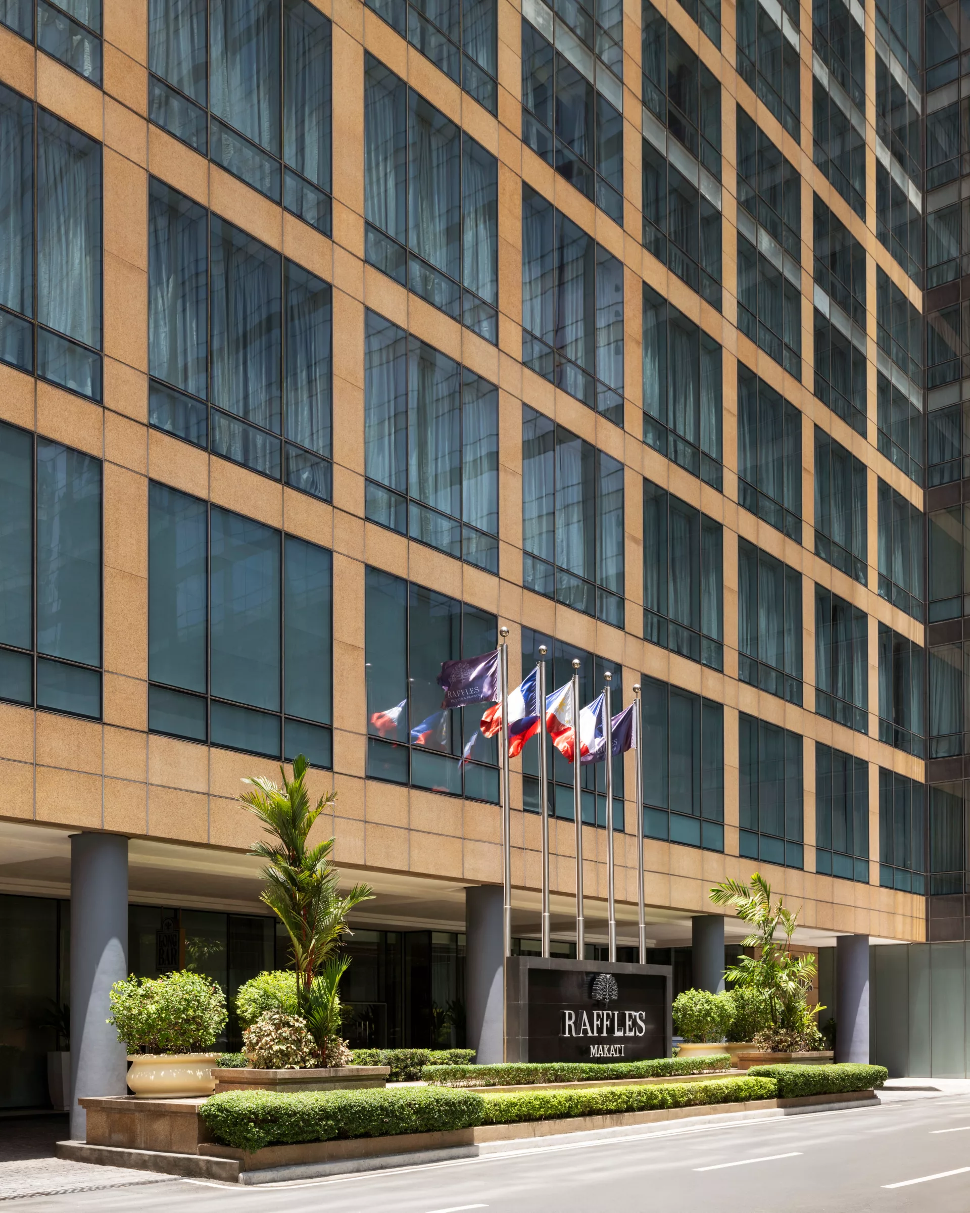 Philippines' First Two MICHELIN Key Hotel: Raffles Makati Redefines Urban Luxury