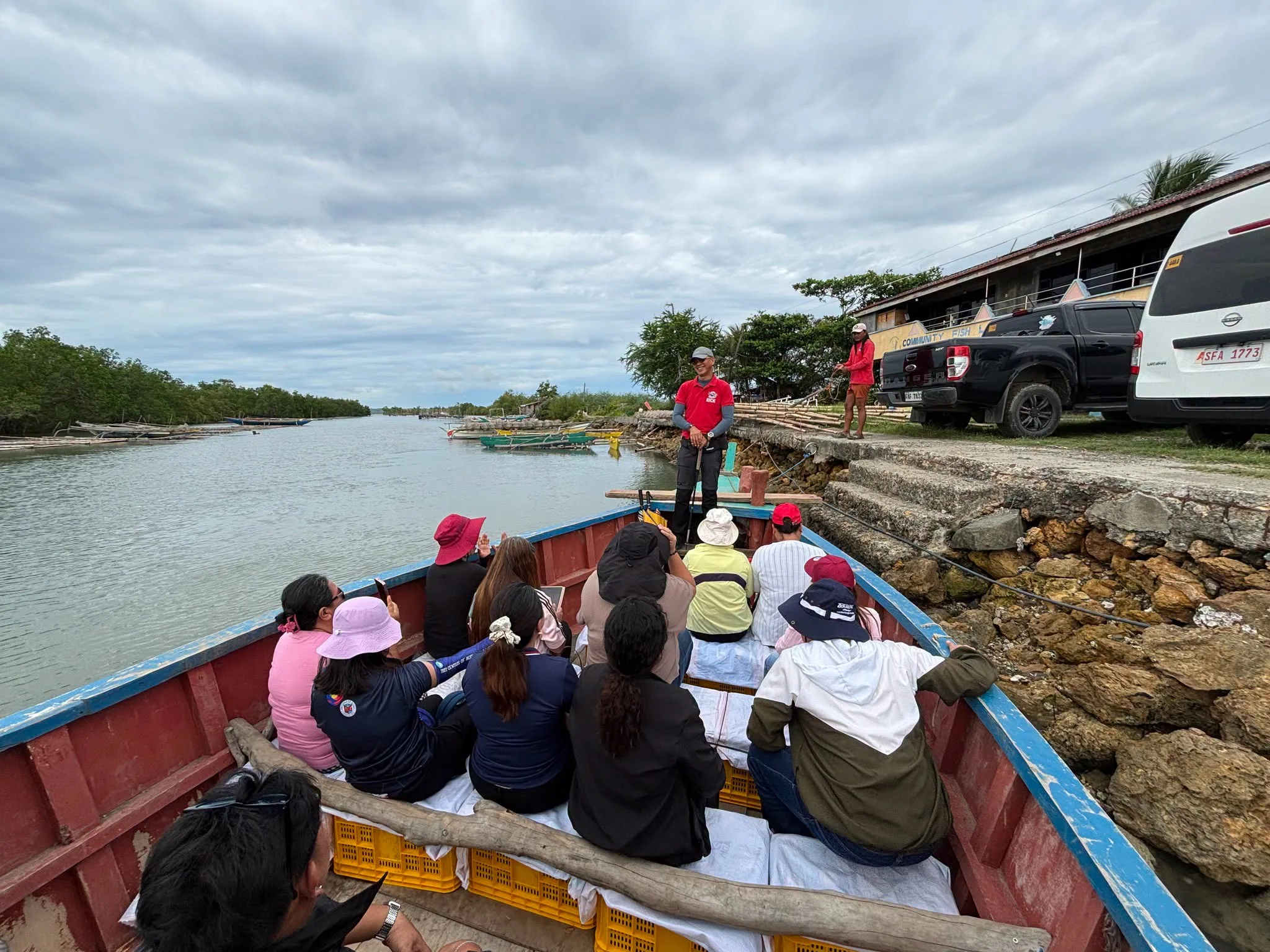 UPV, Iloilo Gov’t Train Milkfish Farmers for Sustainable Aquaculture